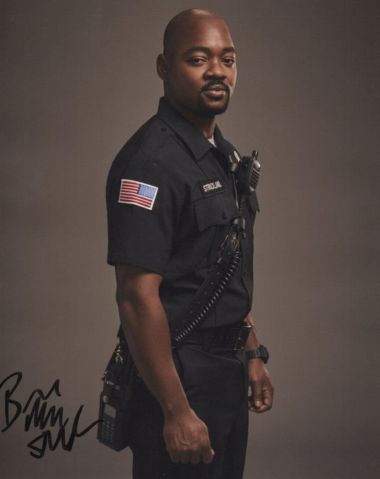 BRIAN MICHAEL SMITH SIGNED 911 LONE STAR 8X10 PHOTO (2)