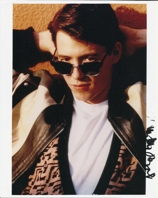 MATTHEW BRODERICK SIGNED FERRIS BUELLERS DAY OFF 8X10 PHOTO  (6)