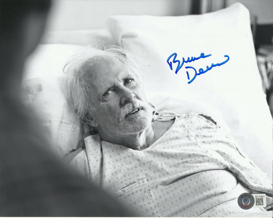 BRUCE DERN SIGNED NEBRASKA 8X10 PHOTO  (3) ALSO BECKETT COA