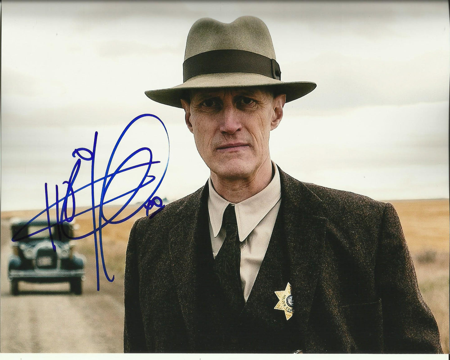 CHRISTOPHER HEYERDAHL SIGNED 8X10 PHOTO (1)