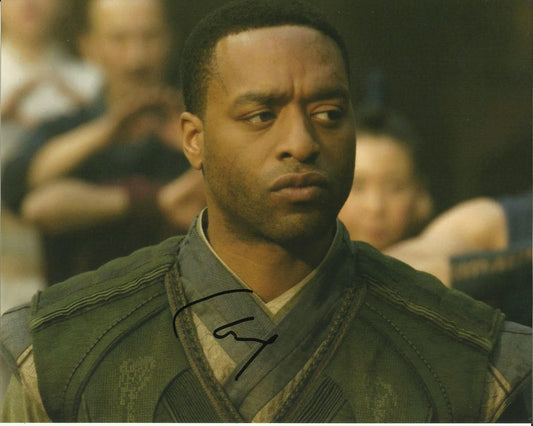 CHIWETEL EJIOFOR SIGNED DOCTOR STRANGE 8X10 PHOTO (2)