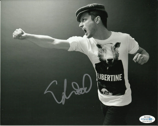ELIJAH WOOD SIGNED COOL 8X10 PHOTO (5) ALSO ACOA CERTIFIED