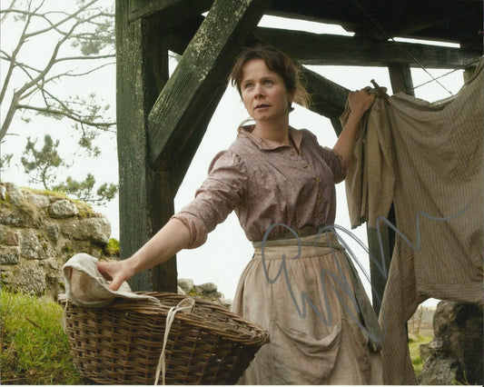 EMILY WATSON SIGNED WAR HORSE 10X8 PHOTO (1)