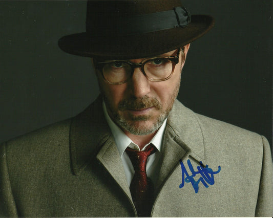 AIDAN GILLEN SIGNED PROJECT BLUE BOOK 8X10 PHOTO (2)