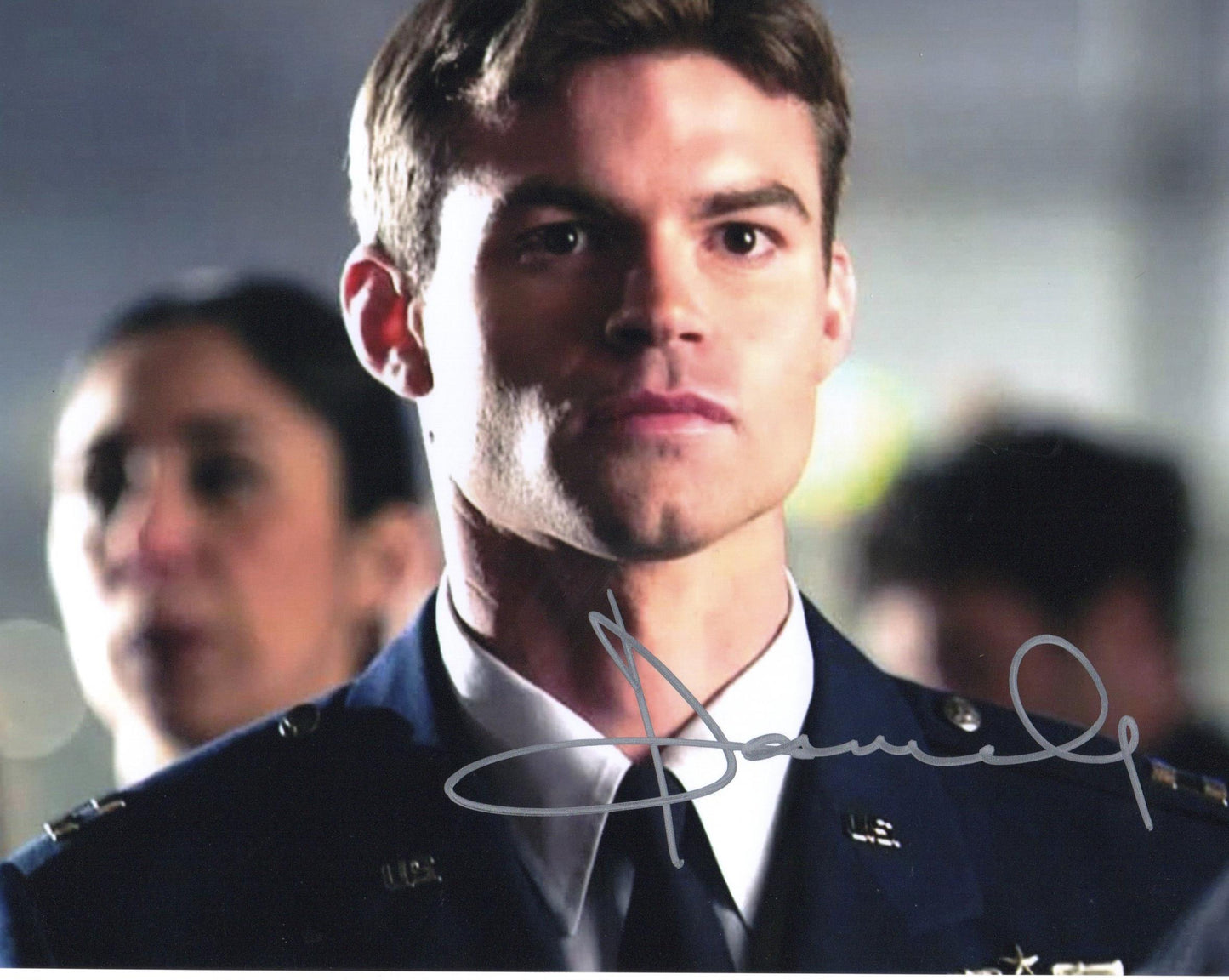 DANIEL GILLIES SIGNED THE ORIGINALS 8X10 PHOTO (16)