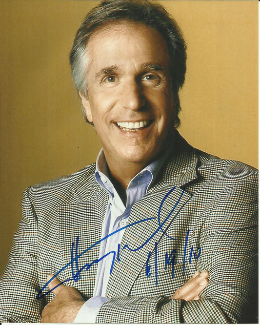 HENRY WINKLER SIGNED  8X10 PHOTO (2)