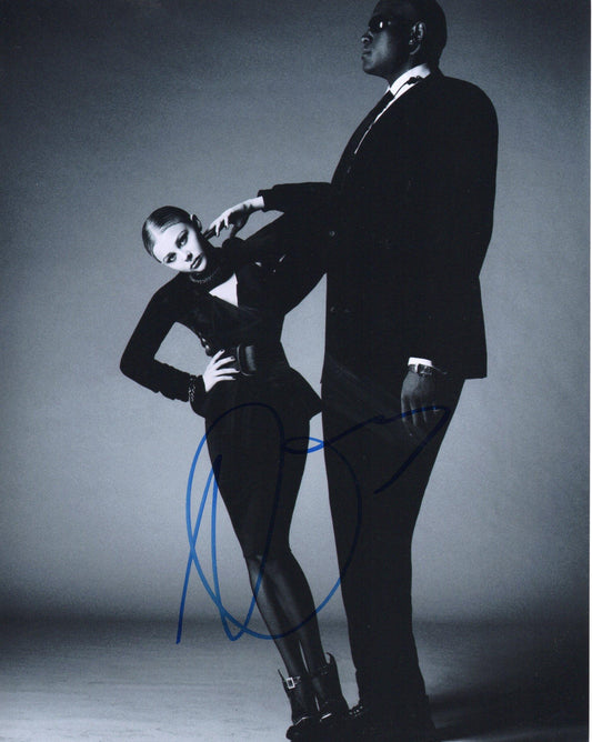 CHLOE GRACE MORETZ SIGNED SEXY 10X8 PHOTO