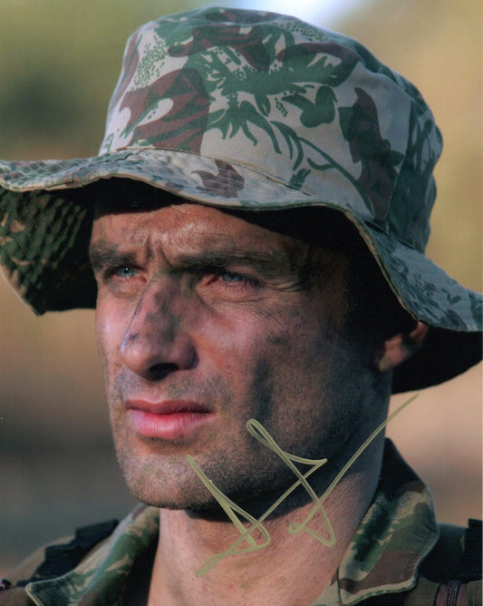 ANDREW LINCOLN SIGNED STRIKE BACK PHOTO (1)