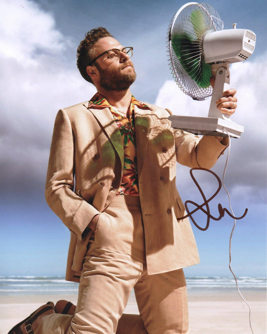 SETH ROGEN SIGNED 8X10 PHOTO (2)