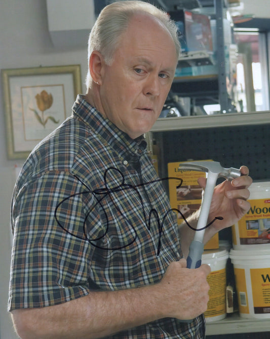 JOHN LITHGOW SIGNED DEXTER 8X10 PHOTO (3)