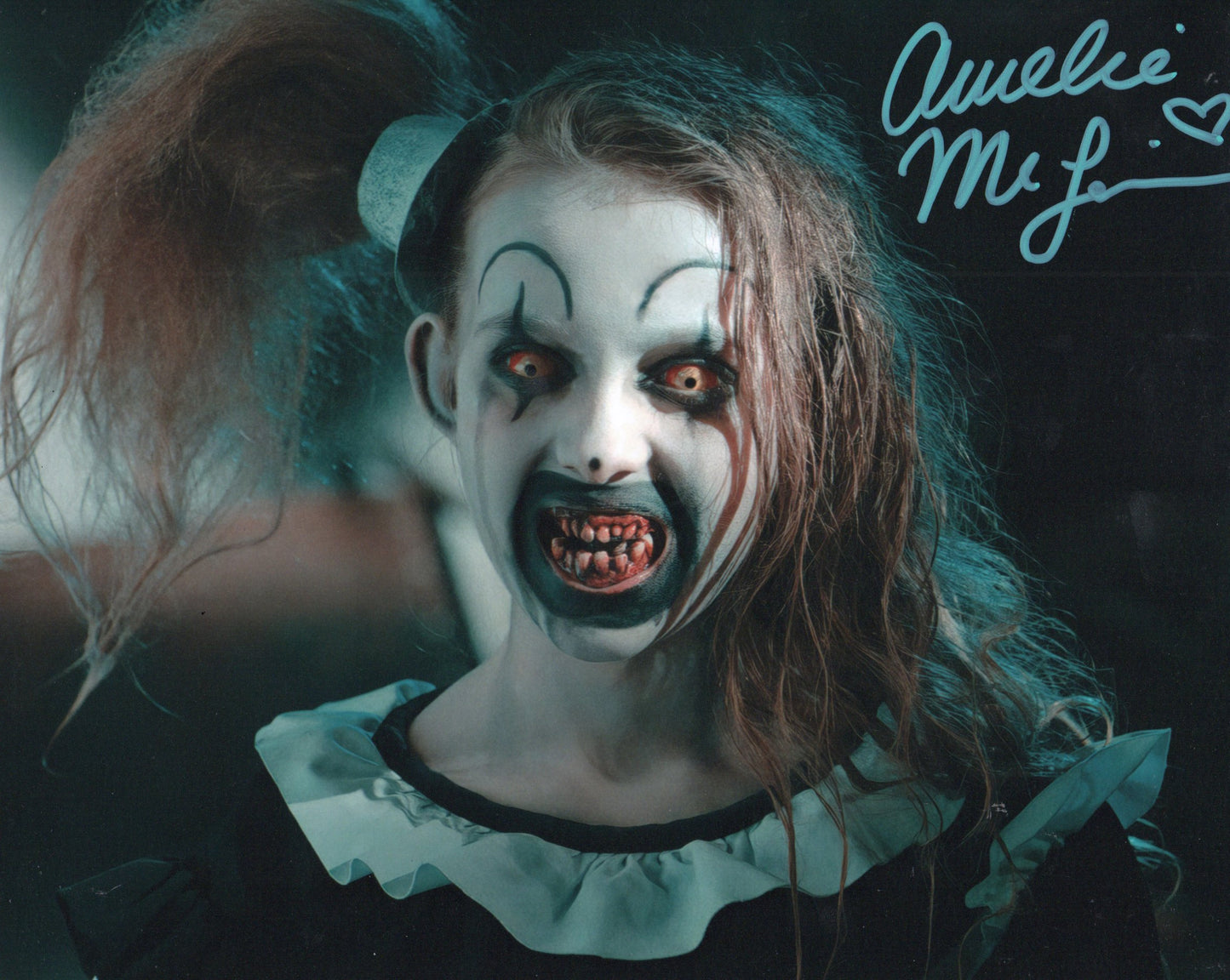 AMELIE McLAIN SIGNED TERRIFIER 2 PHOTO (1)