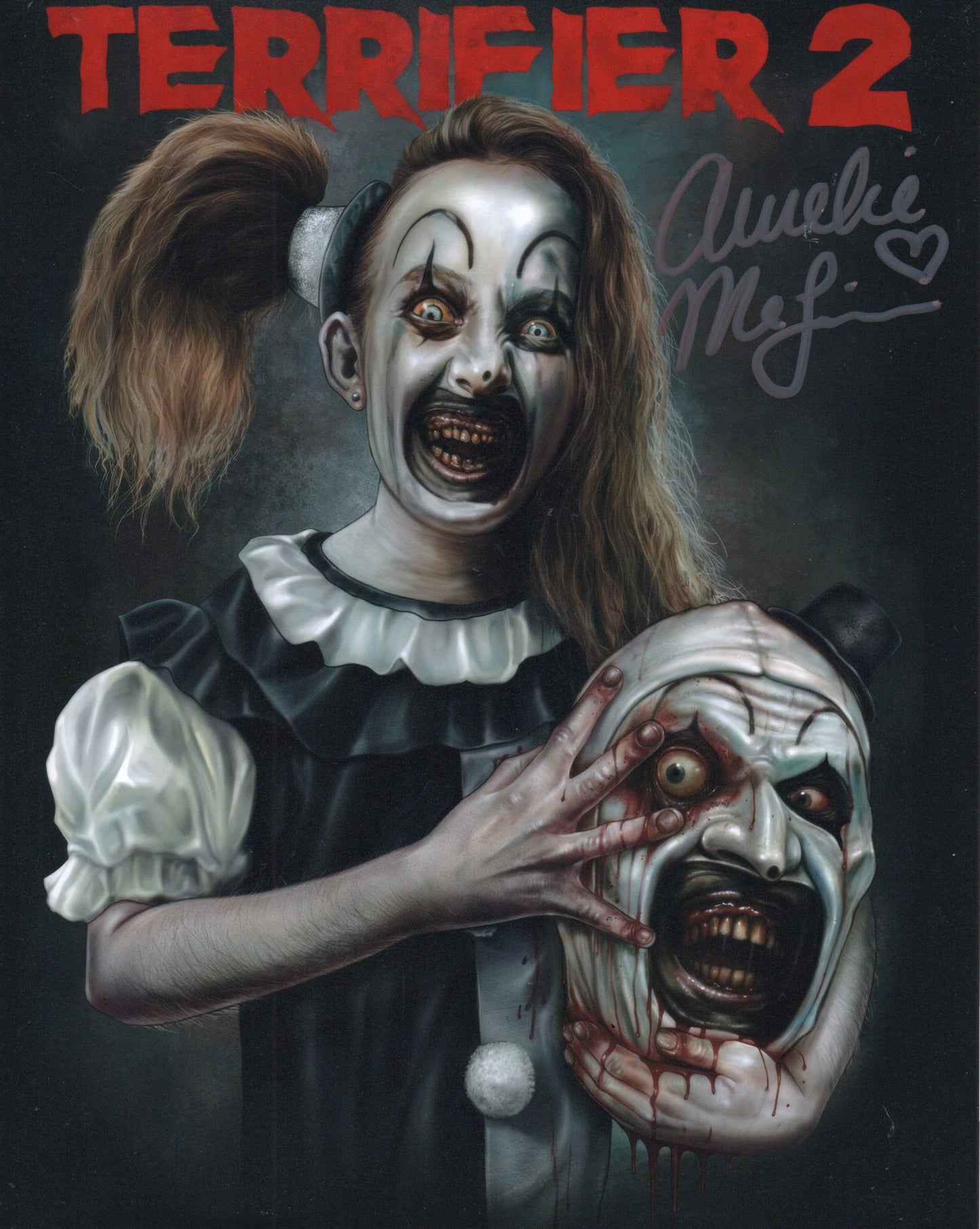 AMELIE McLAIN SIGNED TERRIFIER 2 PHOTO (3)