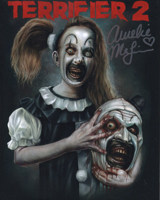 AMELIE McLAIN SIGNED TERRIFIER 2 PHOTO (3)