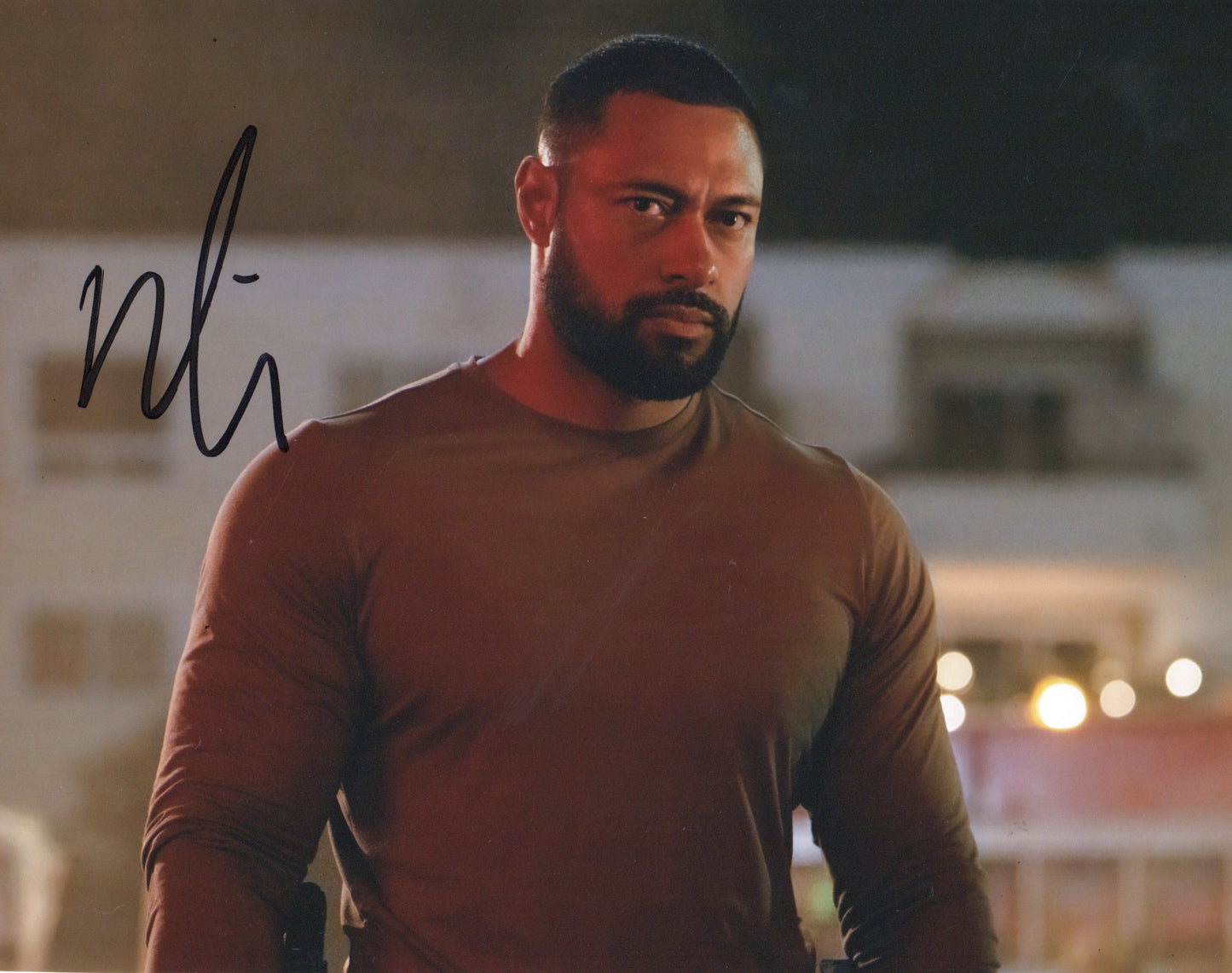 ULI LATUKEFU SIGNED COUNTDOWN 8X10 PHOTO