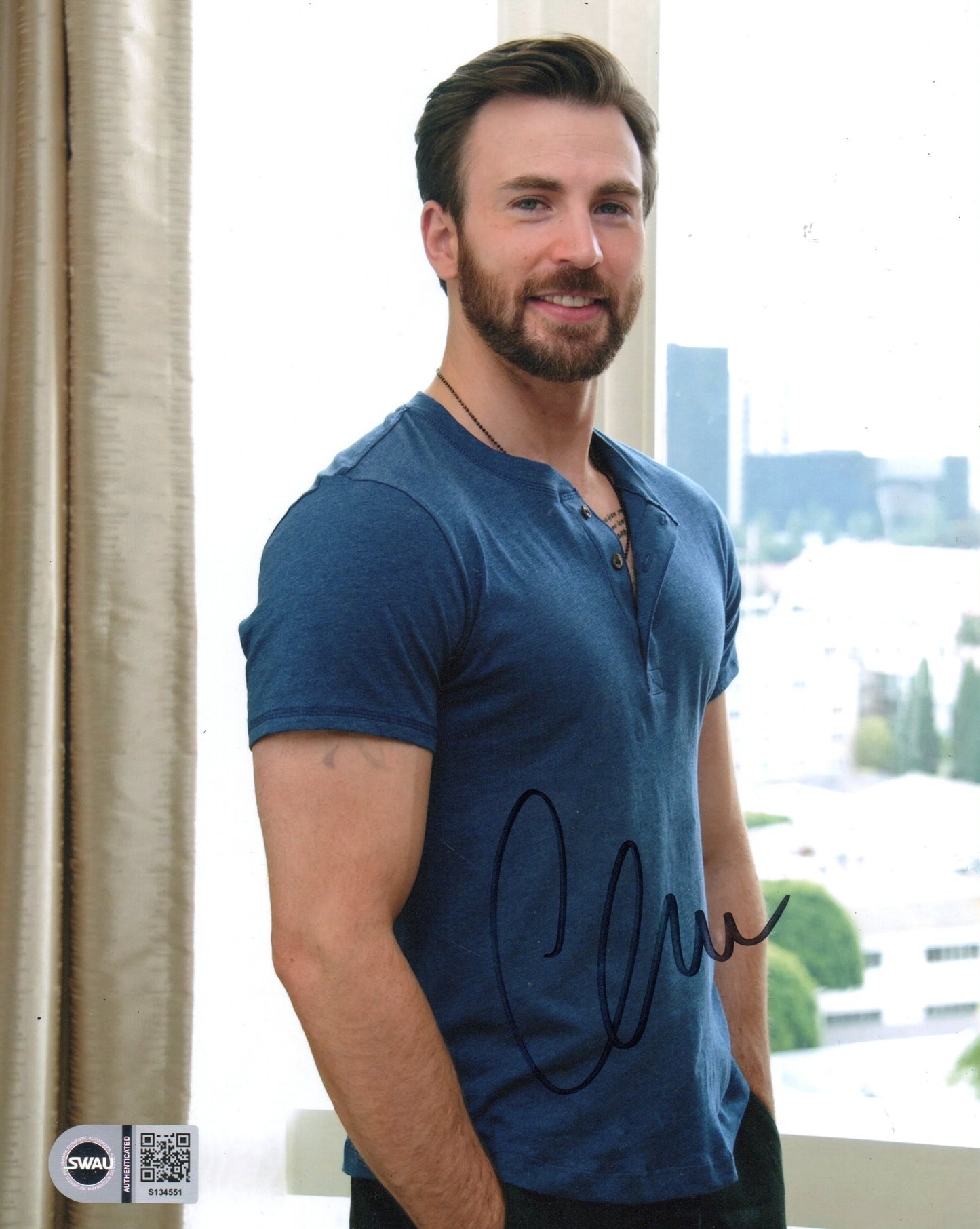 CHRIS EVANS SIGNED COOL 8X10 PHOTO (1) ALSO SWAU