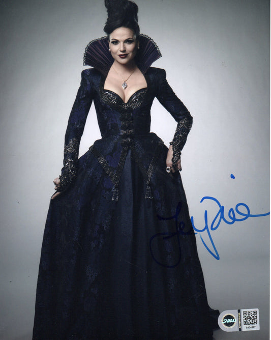 LANA PARRILLA SIGNED ONCE UPON A TIME 10X8 PHOTO (6) ALSO SWAU