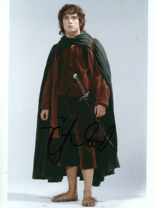 ELIJAH WOOD SIGNED LORD OF THE RINGS 8X10 PHOTO (1)
