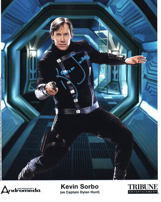 KEVIN SORBO SIGNED ANDROMEDA 8X10 PHOTO (1)