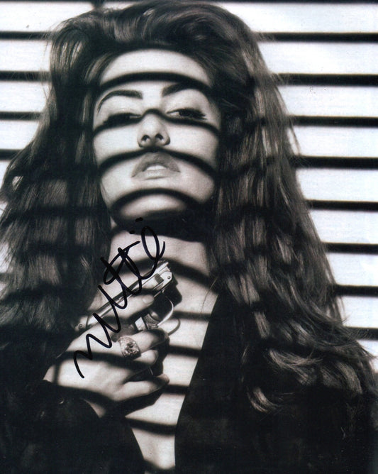 MADCHEN AMICK SIGNED SEXY 10X8 PHOTO (2)
