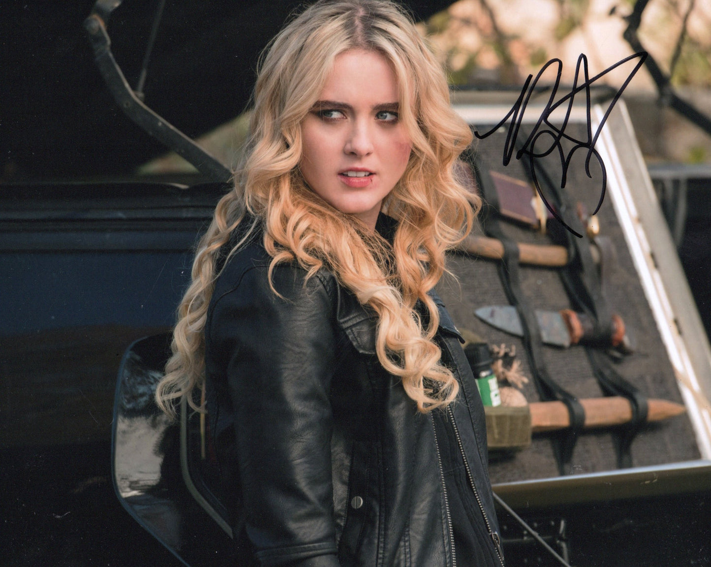 KATHRYN NEWTON SIGNED SUPERNATURAL PHOTO (2)