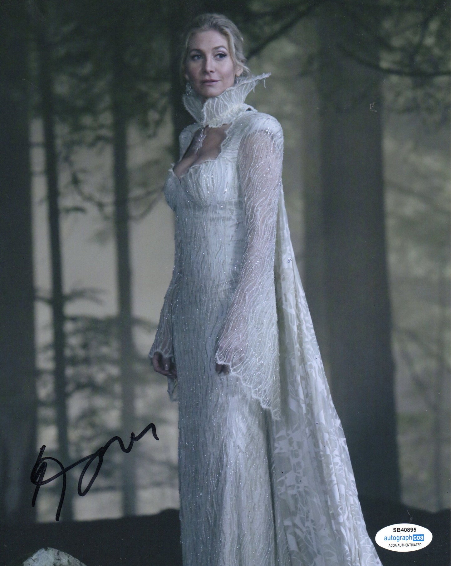 ELIZABETH MITCHELL SIGNED ONCE UPON A TIME 10X8 PHOTO (2) ALSO ACOA