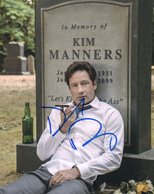DAVID DUCHOVNY SIGNED X-FILES 8X10 PHOTO (8)