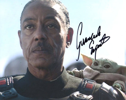 GIANCARLO ESPOSITO SIGNED THE MANDALORIAN 8X10 PHOTO (2)