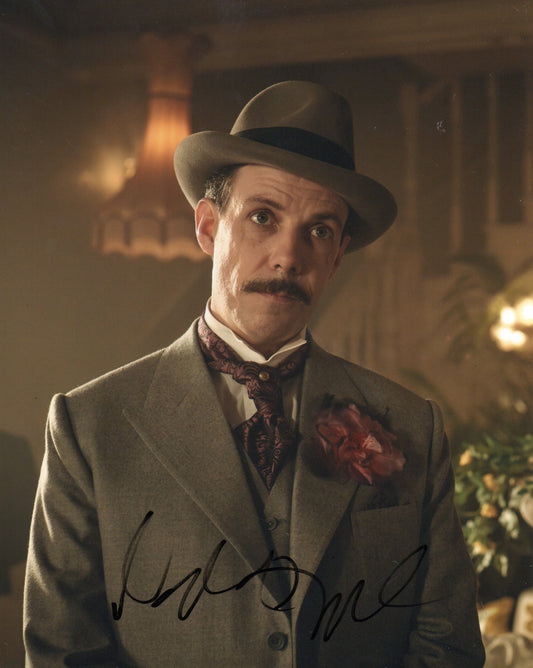 NOAH TAYLOR SIGNED PEAKY BLINDERS 8X10 PHOTO (2)
