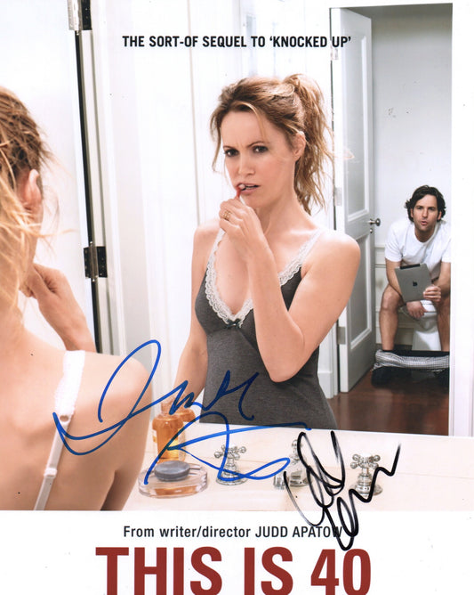 JUDD APATOW AND LESLIE MANN SIGNED THIS IS 40 8X10 PHOTO