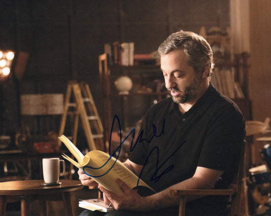 JUDD APATOW SIGNED 8X10 PHOTO