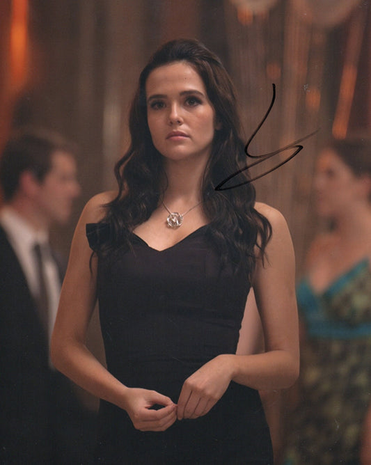 ZOEY DEUTCH SIGNED VAMPIRE ACADEMY 10X8 PHOTO (6) VIDEO PROOF