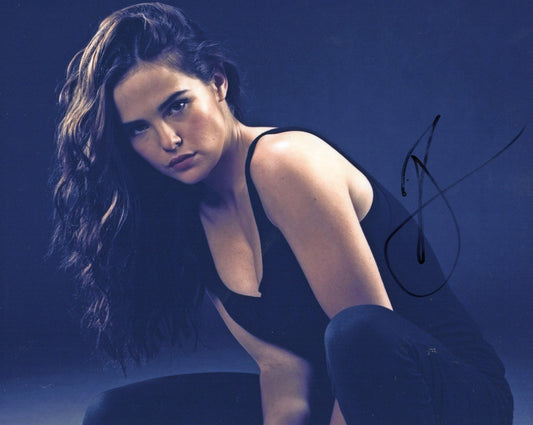 ZOEY DEUTCH SIGNED VAMPIRE ACADEMY 10X8 PHOTO (3)
