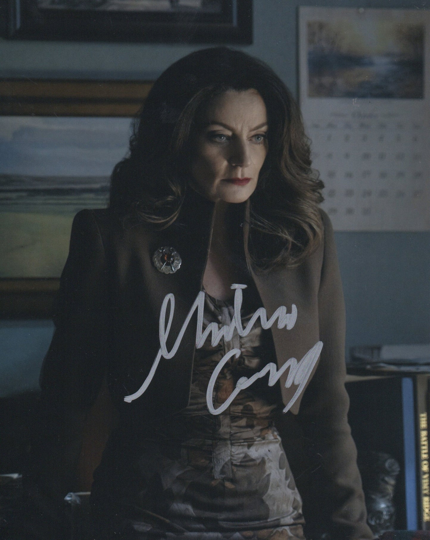 MICHELLE GOMEZ SIGNED THE CHILLING ADVENTURES OF SABRINA 10X8 PHOTO (2)