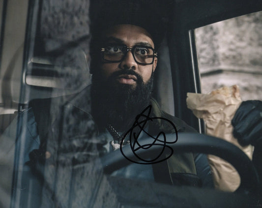 GUZ KHAN SIGNED ARMY OF THIEVES 8X10 PHOTO (3) VIDEO PROOF