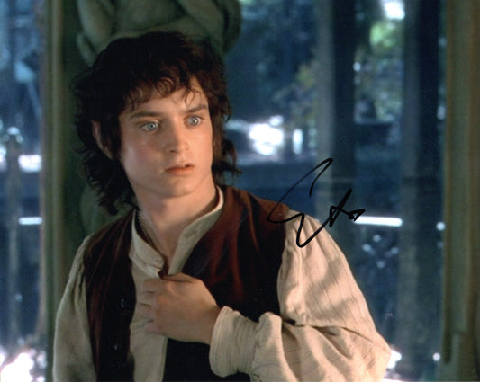 ELIJAH WOOD SIGNED LORD OF THE RINGS 8X10 PHOTO (10) VIDEO PROOF