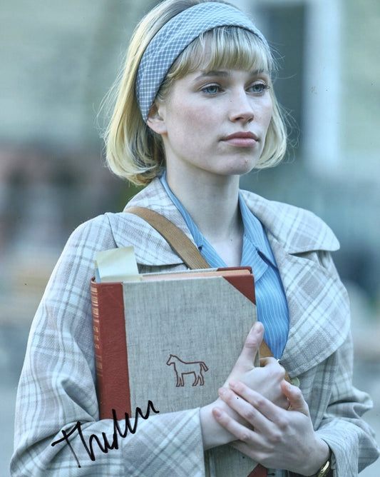 THEA SOFIE LOCH NAESS SIGNED EVIL PHOTO