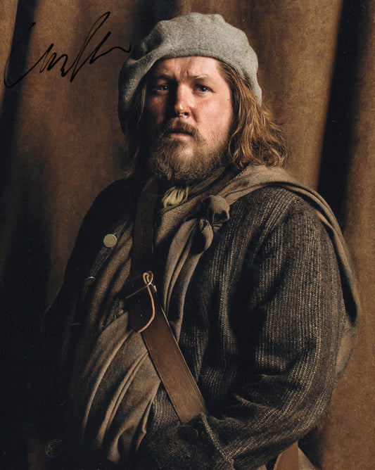 GRANT O'ROURKE SIGNED OUTLANDER 8X10 PHOTO (1)