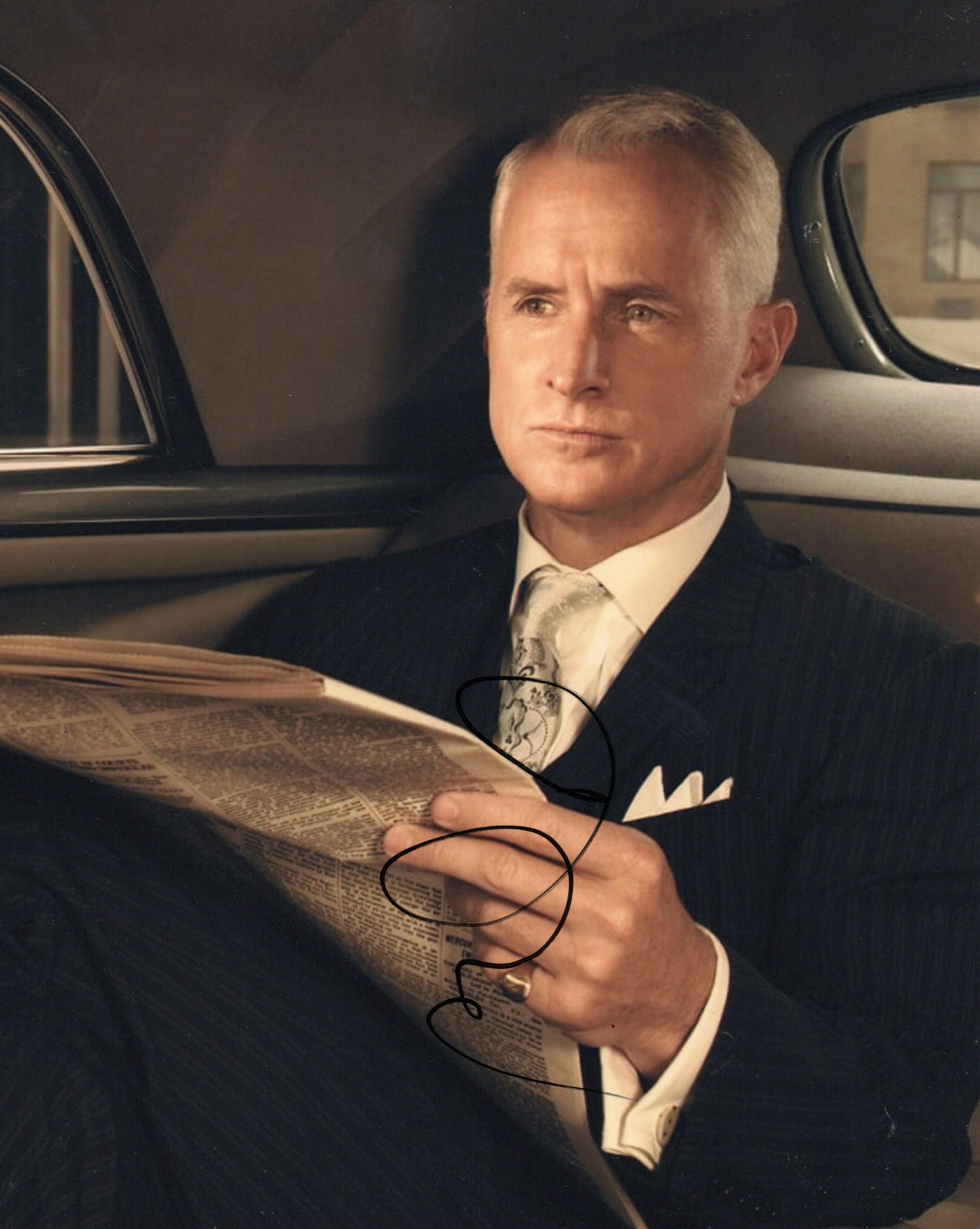 JOHN SLATTERY SIGNED MAD MEN 8X10 PHOTO (8)