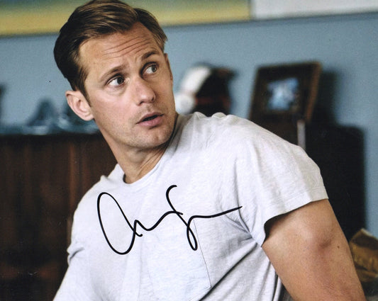 ALEXANDER SKARSGARD SIGNED BIG LITTLE LIES 8X10 PHOTO (1)