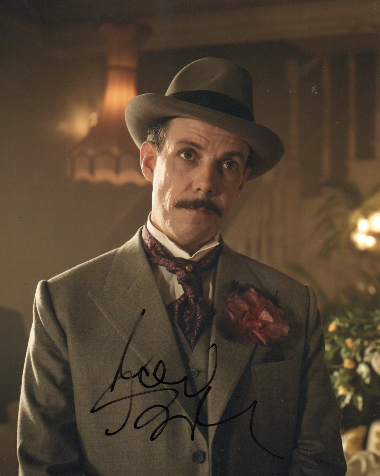 NOAH TAYLOR SIGNED PEAKY BLINDERS 8X10 PHOTO (3)
