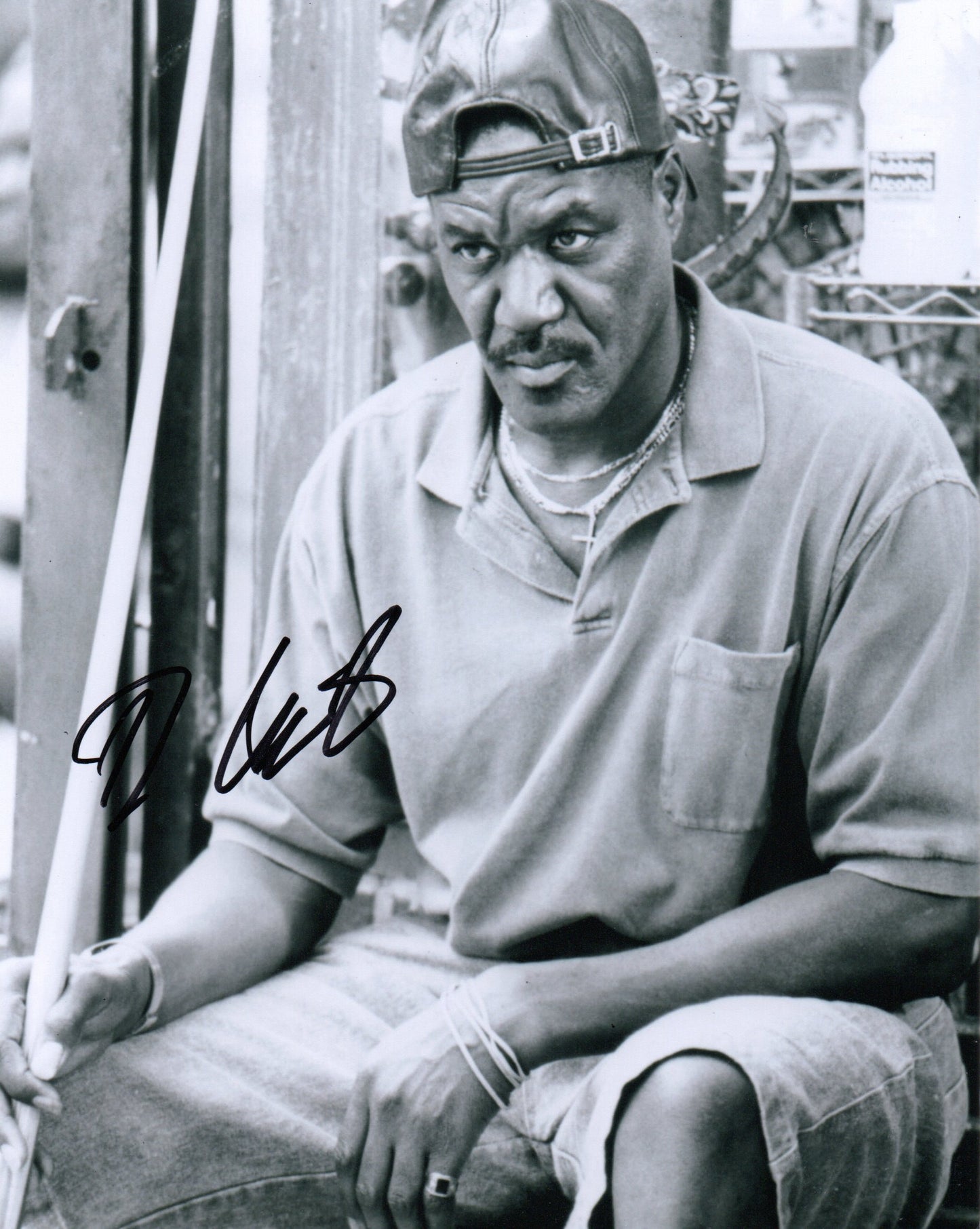 DELROY LINDO SIGNED CLOCKERS 8X10 PHOTO video proof