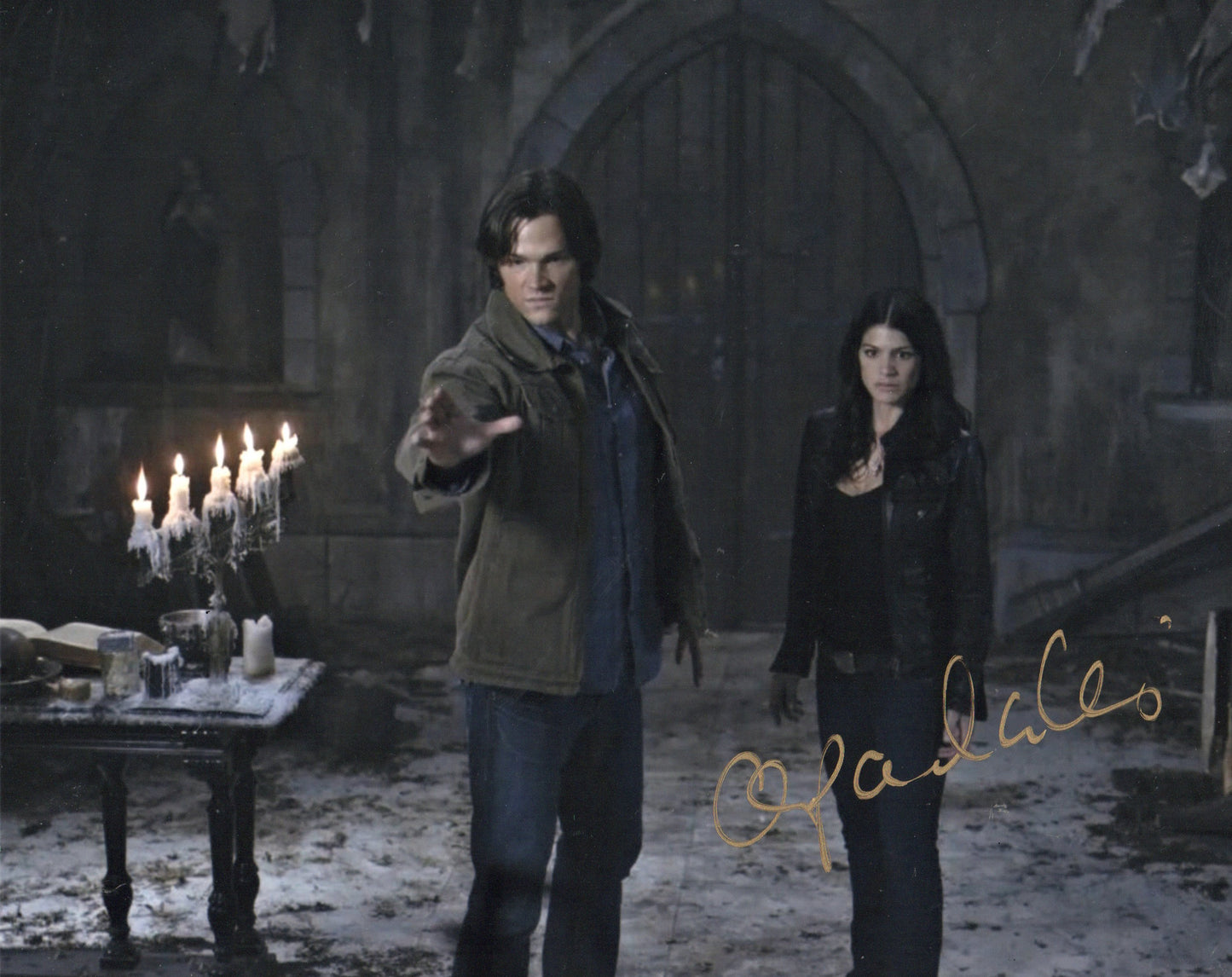 GENEVIEVE PADALECKI SIGNED SUPERNATURAL 10X8 PHOTO