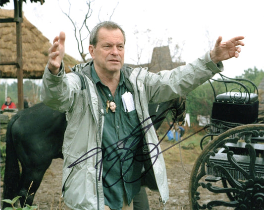 TERRY GILLIAM SIGNED 8X10 PHOTO (14)