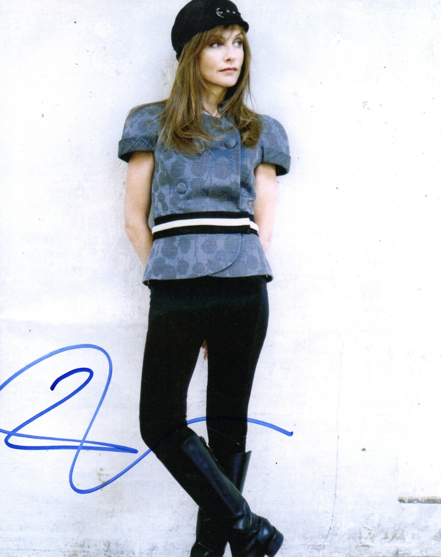 ISABELLE HUPPERT SIGNED 10X8 PHOTO (1)