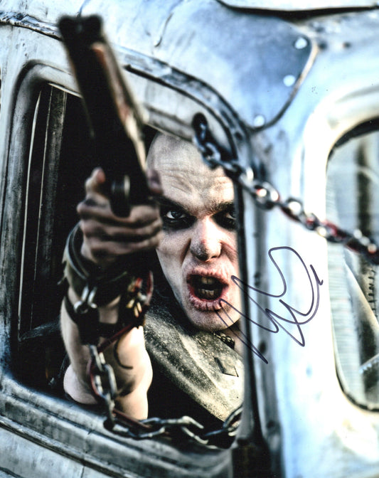 NICHOLAS HOULT SIGNED MAD MAX 8X10 PHOTO (1)
