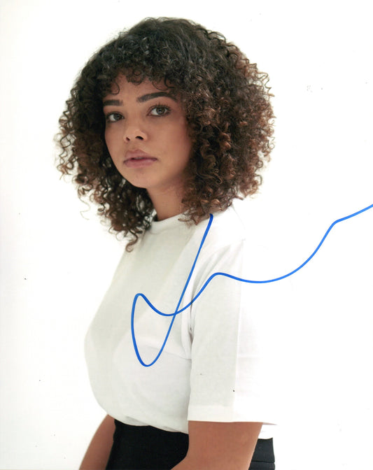 LYDIA WEST SIGNED SEXY 8X10 PHOTO (2)
