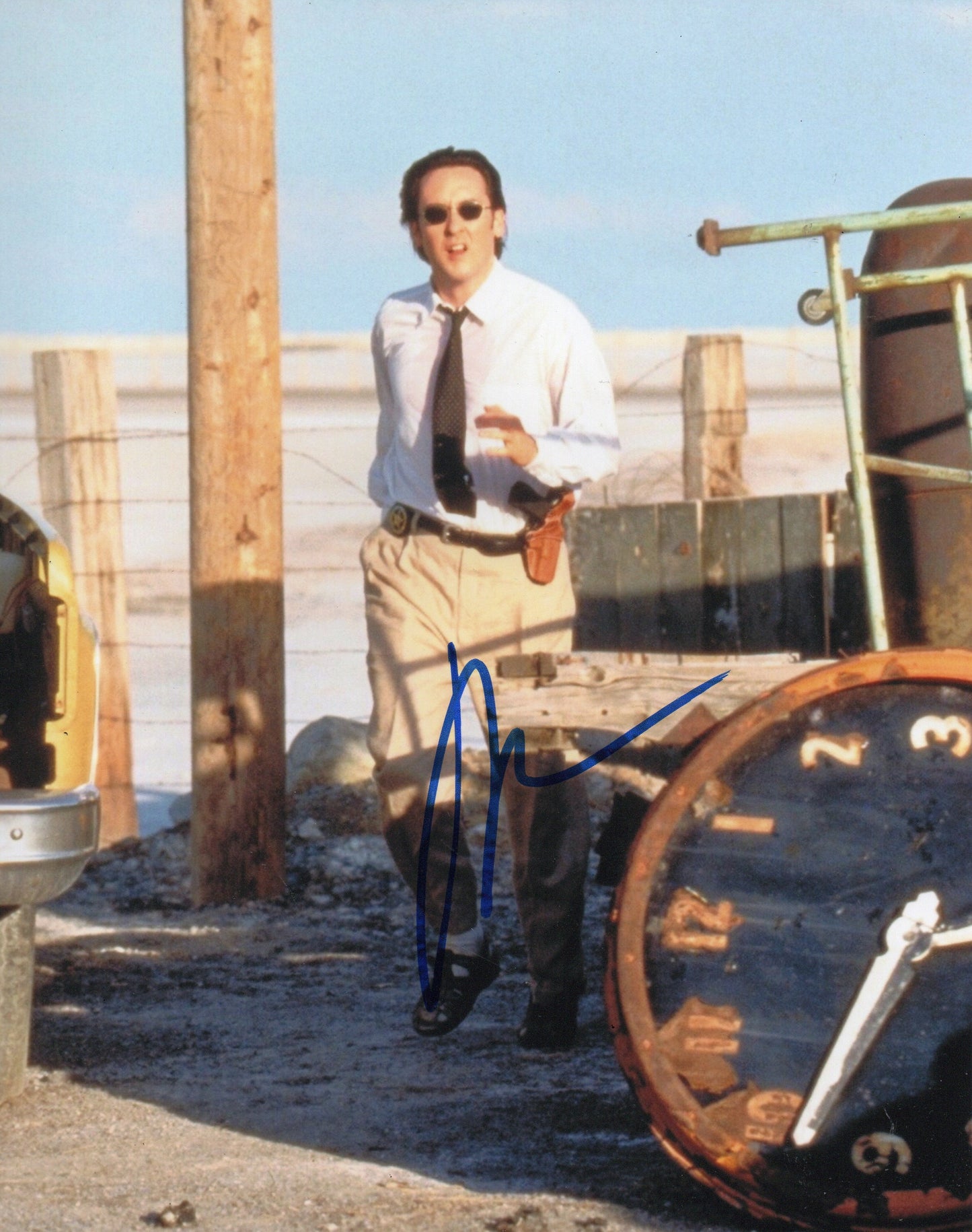 JOHN CUSACK SIGNED CON AIR 8X10 PHOTO (3)