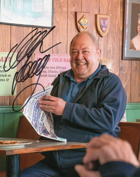 MARK ADDY SIGNED THE FULL MONTY 8X10 PHOTO