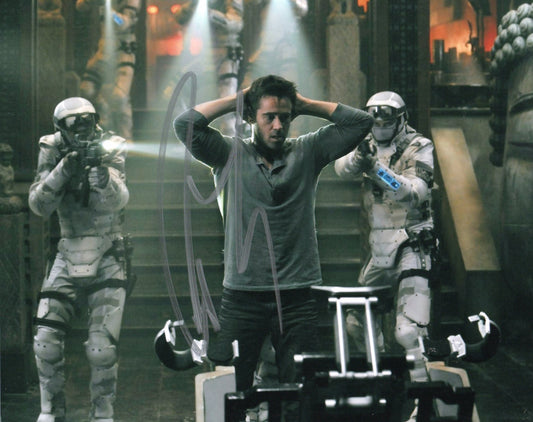 COLIN FARRELL SIGNED TOTAL RECALL 8X10 PHOTO