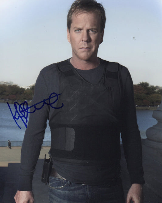 KIEFER SUTHERLAND SIGNED 24 8X10 PHOTO (11)